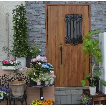 埼玉県川口市の花屋 ｇａｕｄｉ をご紹介 フラワーギフトはプロのお花屋さんにおまかせ フジテレビフラワーネット