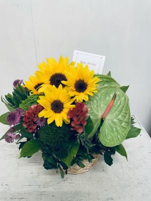 北海道札幌市 中央区の花屋 Flower Space Gravel札幌駅前店 をご紹介 フラワーギフトはプロのお花屋さんにおまかせ フジテレビフラワーネット