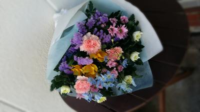 山形県米沢市の花屋 むすめや花店 をご紹介 フラワーギフトはプロのお花屋さんにおまかせ フジテレビフラワーネット