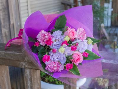 埼玉県坂戸市の花屋 花職人 をご紹介 フラワーギフトはプロのお花屋さんにおまかせ フジテレビフラワーネット