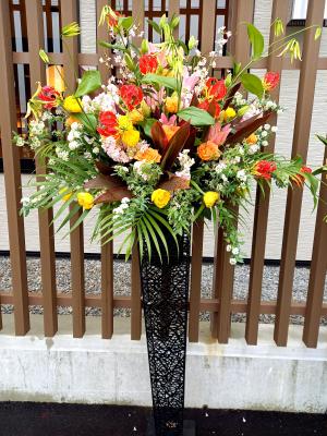 滋賀県長浜市の花屋 フラワーショップ ヤマヤ をご紹介 フラワーギフトはプロのお花屋さんにおまかせ フジテレビフラワーネット