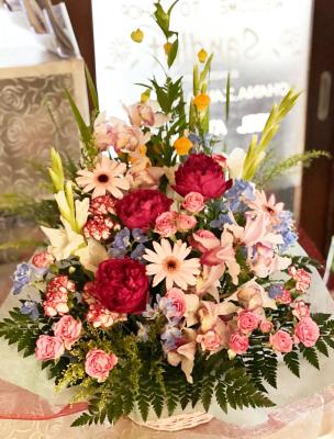 大阪府富田林市の花屋 フラワーショップ サンドロット をご紹介 フラワーギフトはプロのお花屋さんにおまかせ フジテレビフラワーネット