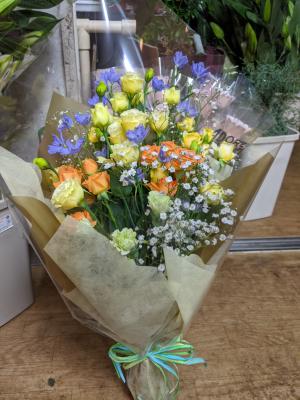 島根県出雲市の花屋 花つか生花店 をご紹介 フラワーギフトはプロのお花屋さんにおまかせ フジテレビフラワーネット