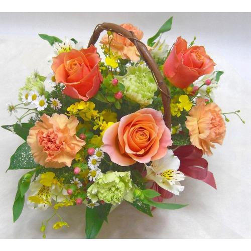 オレンジ薔薇とカーネーションのアレンジ 誕生日 お祝い 送別 結婚記念日に 大阪市阿倍野区からお届けします 花屋 グリーン メルヘン のオリジナル商品 フラワーギフトはプロのお花屋さんにおまかせ フジテレビフラワーネット